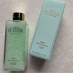 BYROE APPLE MATCHA TEA CLEARING TONER